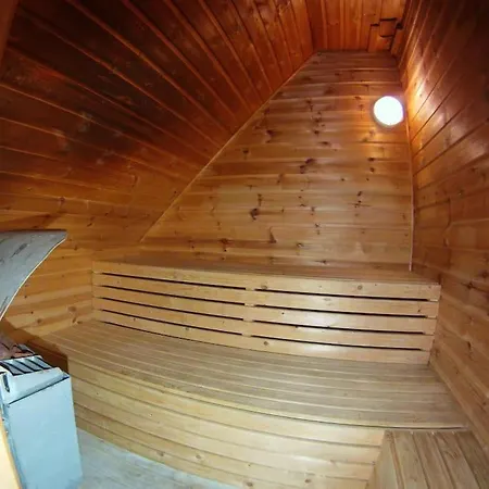 Topfloor Separate Entranc View Stord Apartmán