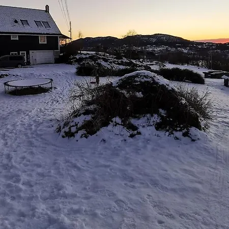 Topfloor Separate Entranc View Stord * Fitjar