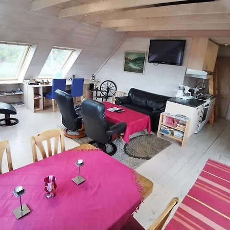 Topfloor Separate Entranc View Stord Apartment *